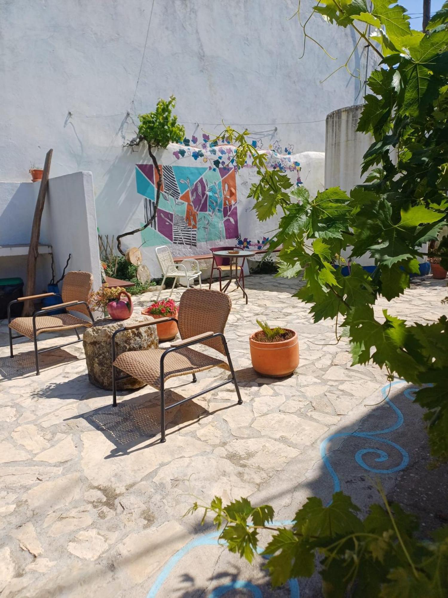 Lameira Da Longra - Bohemian Artistic House Tomar Bagian luar foto