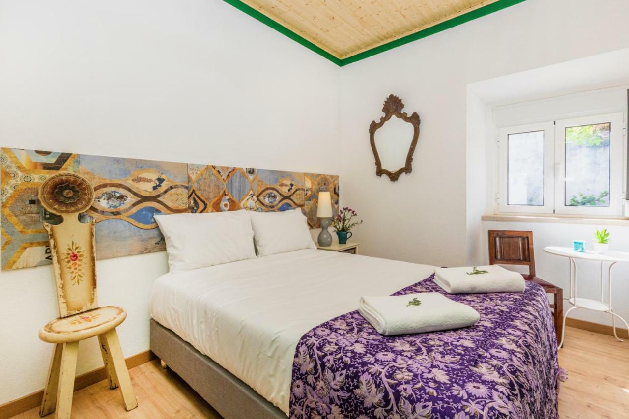 Lameira Da Longra - Bohemian Artistic House Tomar Bagian luar foto