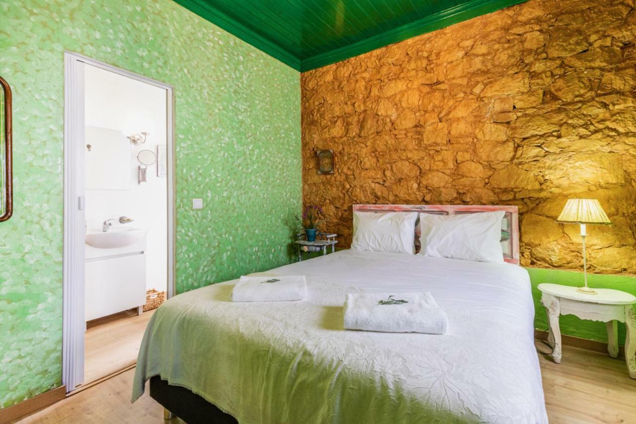 Lameira Da Longra - Bohemian Artistic House Tomar Bagian luar foto